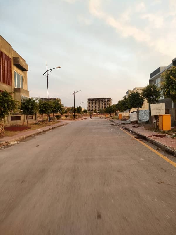 Possession Plot in Ideal Location Near Entrance, Masjid & Green Area 5