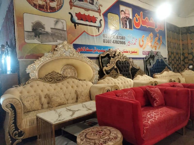 feemal required Salman for shop 0