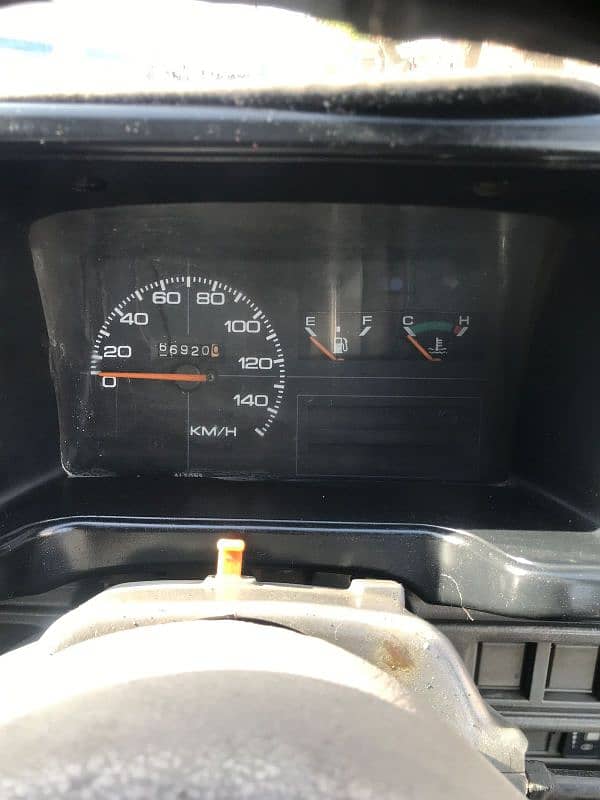 Suzuki Mehran VXR 2010 17