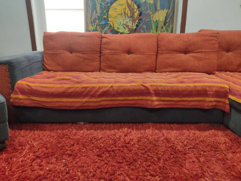 really good condition L shape sofa 4