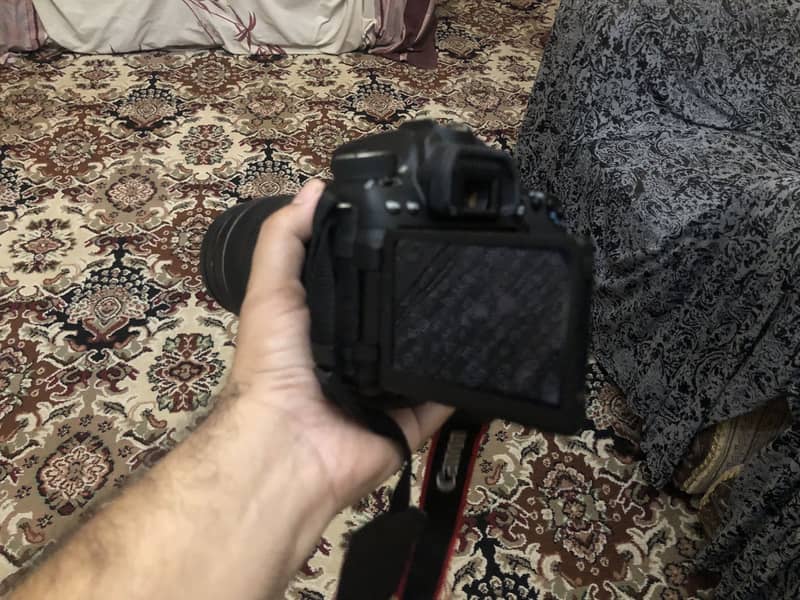 Canon EOS 70d with canon flash and lense 8
