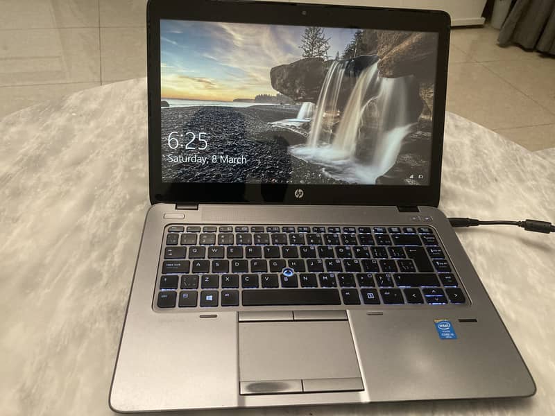 HP Elitebook 840 G2 core i5 5th Gen 4