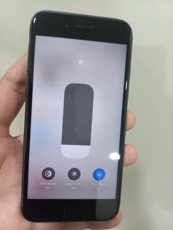 iPhone 8 (64GB Non-PTA Factory Unlock) 2