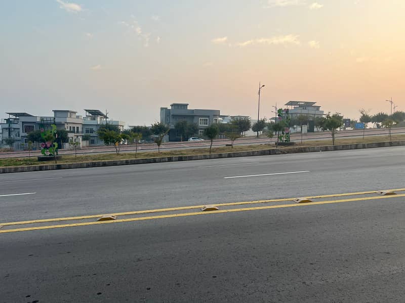 Spacious 10 Marla Plot on Main 120 Ft Road Possession Available 3