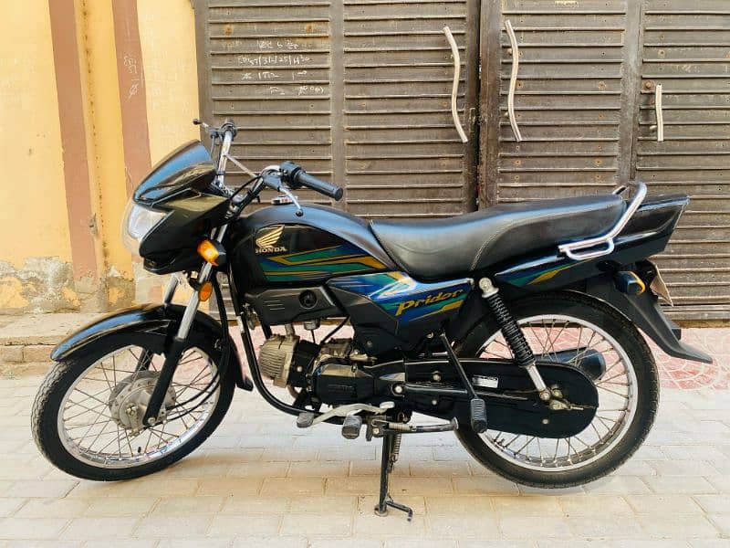 Honda Pridor 100cc lush Condition. 2