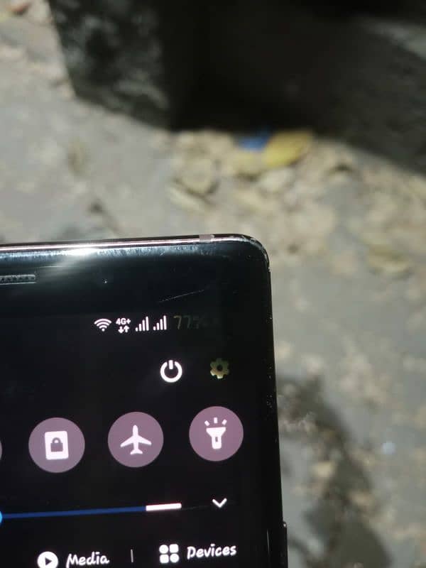 Sumsung Note9 dote 5