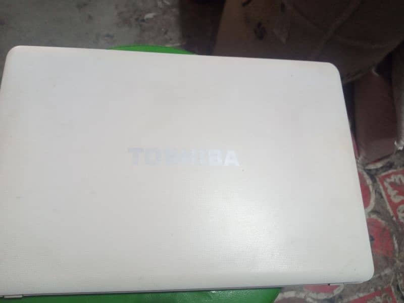 Toshiba laptop core i3 2