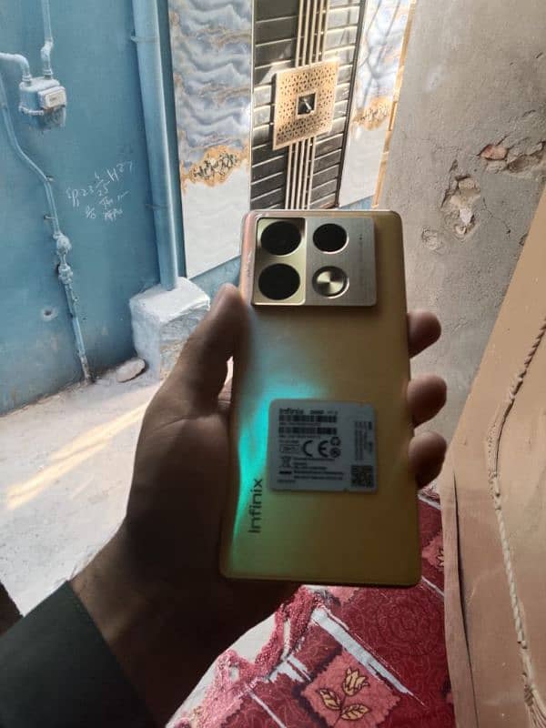 infinix note 40 pro 10 by 10 condition 0