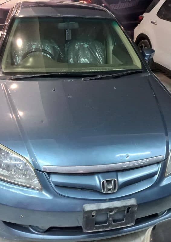 Honda civic 2005 3