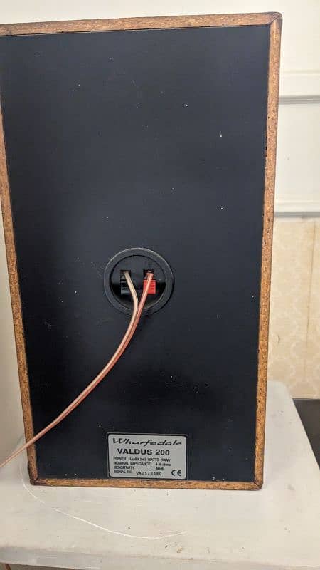 wharfedale veldus 200 3