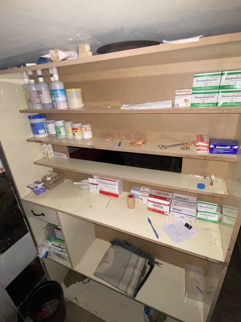 Clinic full furniture 14
