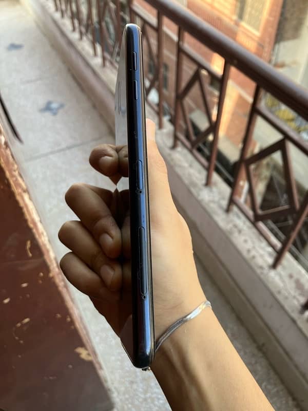 samsung j6 plus pta approved 3/32gb 3