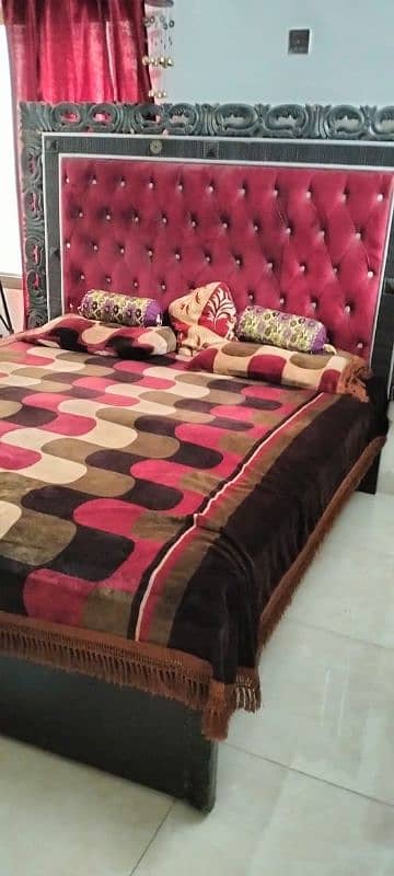 King Bed with Side Table is Good Condition 0