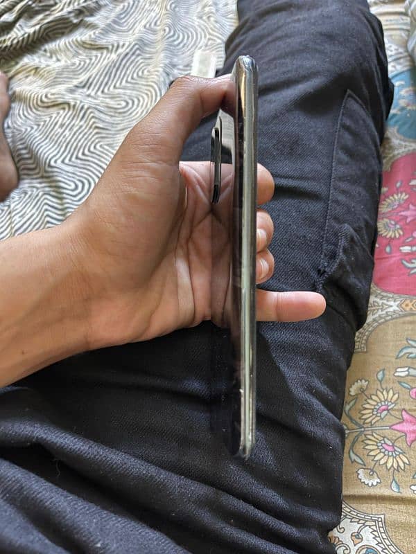 Poco f3 for sale best for pubg it's a gaming phone 1