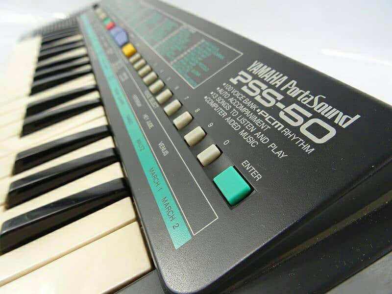 yamaha psr paino portable  keyboard with styles & tones made in japan 0