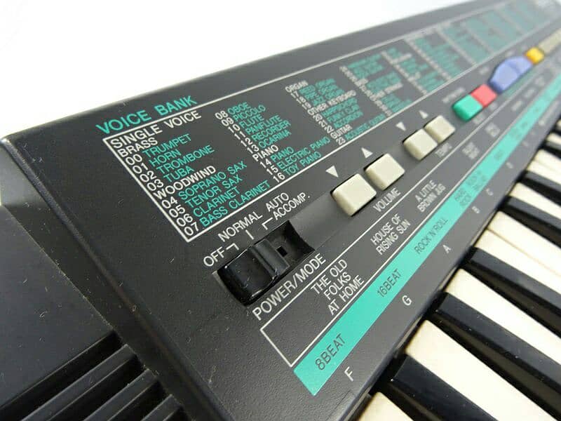 yamaha psr paino portable  keyboard with styles & tones made in japan 2