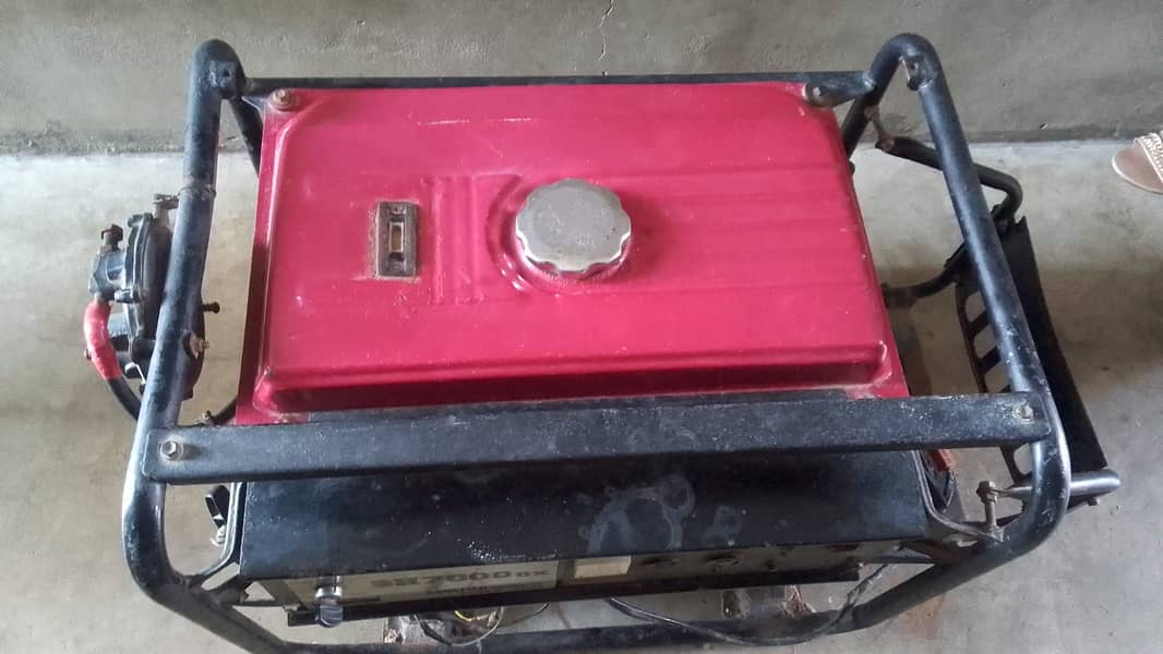 I CAN SEAL MY 7 KV HONDA GENERATER 2