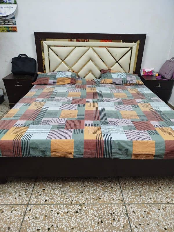 Bed Set without mattress 1
