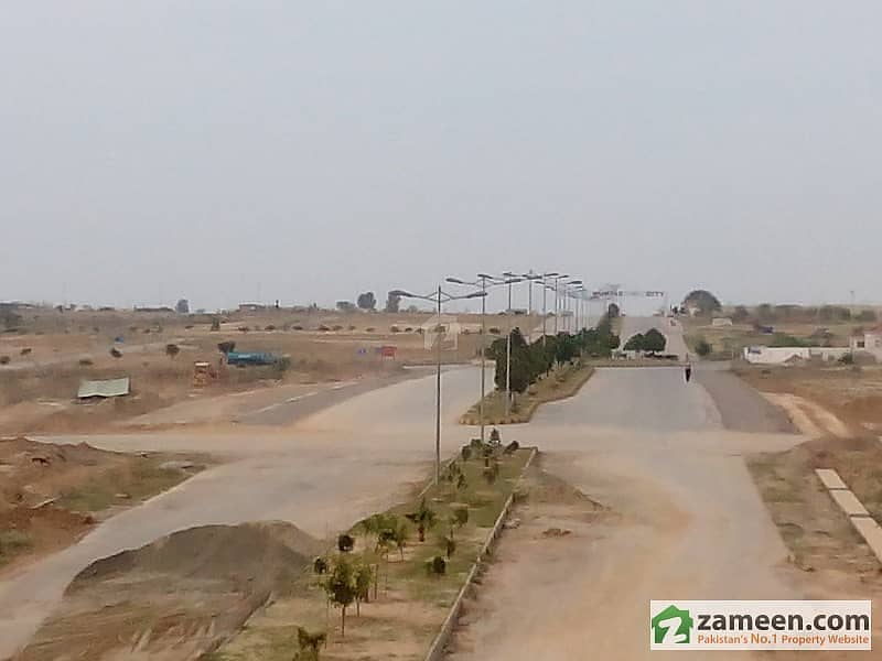 10 Kanal Block B Farmhouse Plot For Sale Gulberg Greens 8