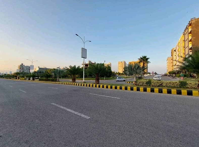 10 Kanal Block B Farmhouse Plot For Sale Gulberg Greens 15