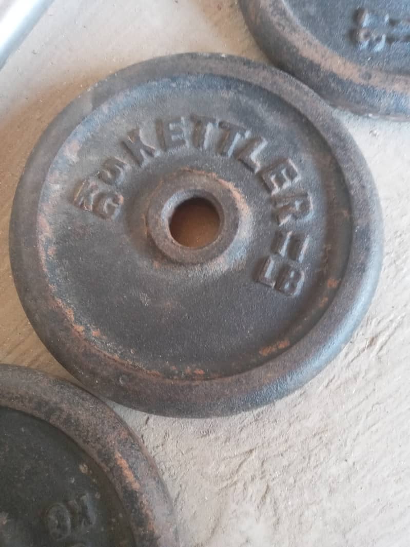 Kettler Barbell and Gold Gym's dumbbells for sale 1
