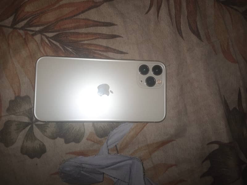 IPhone 11 pro 3