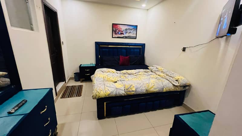 One bedroom fully furnished for short term weekly long term for rent 1
