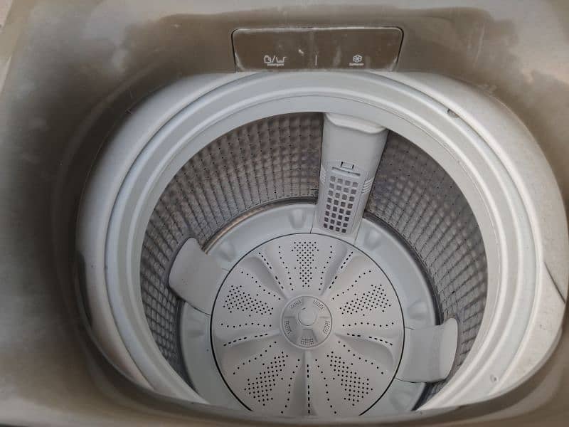 Haier fully automatic 12 kg washing machine 3