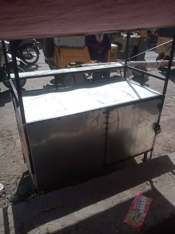 Chips ka pora setup Hy sirf 2din use Kiya Hy bilkul new hyy 6