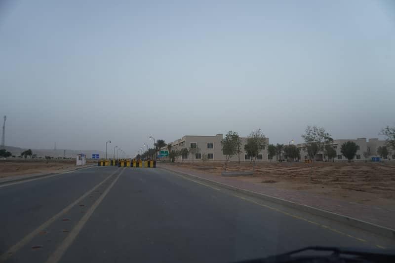 125 Sq Yd Residential Plot in Precinct 31, Bahria Town Karachi Allotment in Hand 1