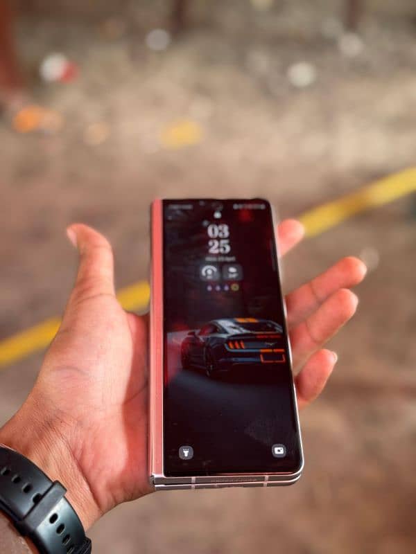 Samsung z fold 3 5