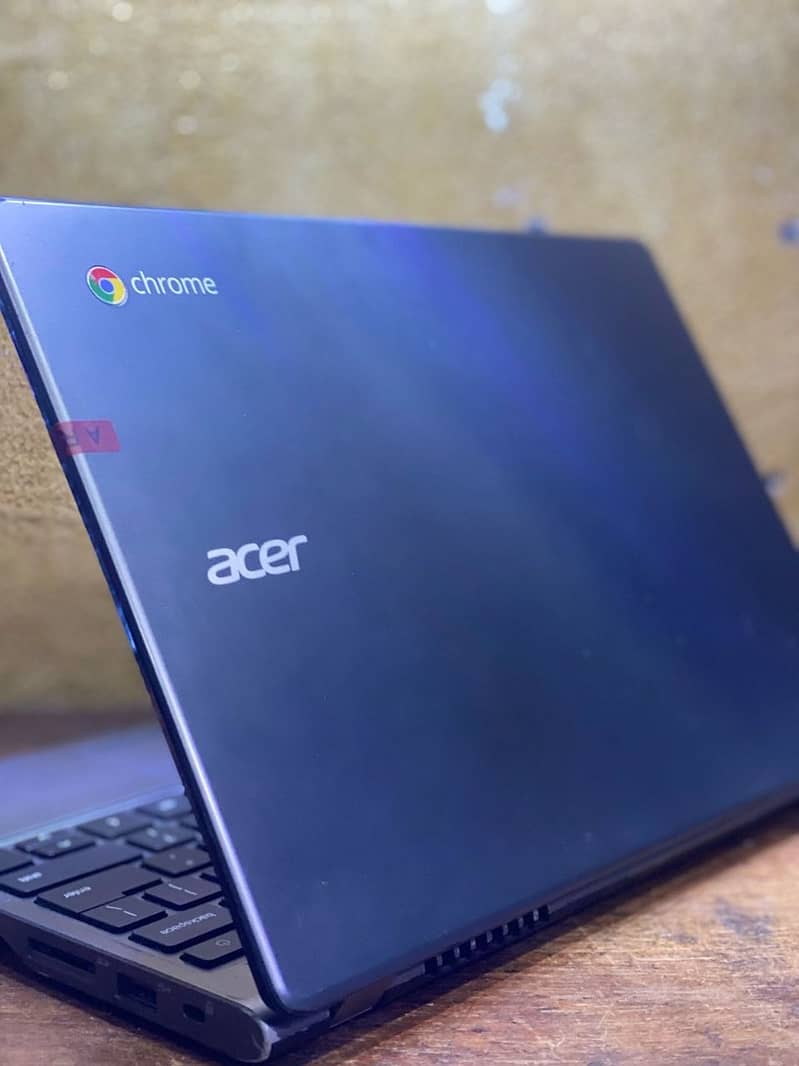 Acer Chrome Book (Windows 10) 0