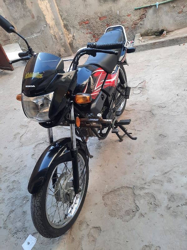 honda pridor for sale in genuine and good condition 3