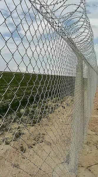 Fence Mesh Net Chainlink spot welded mesh 03007028033 8