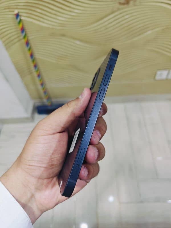 iphone 12 jv 4
