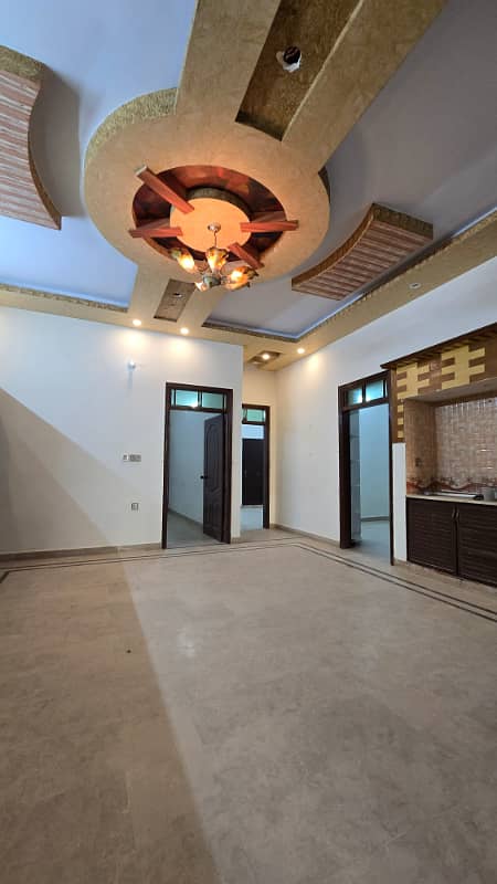Urgent Sale 200 Sq Yd Ground+1 4