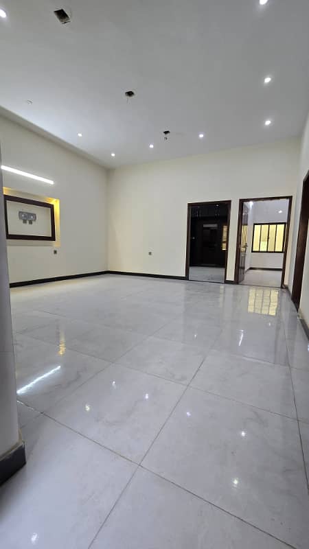 Urgent Sale 200 Sq Yd Ground+1 14