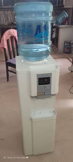 SG water Dispenser