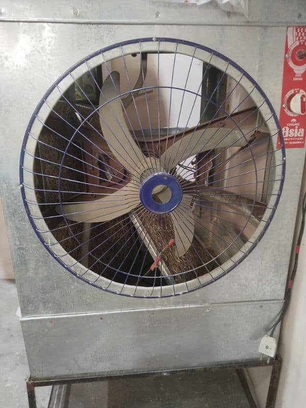 12voult roome cooler all ok new condition with sapply 0