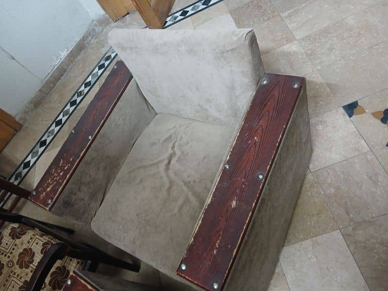 7 seated sofa set 5