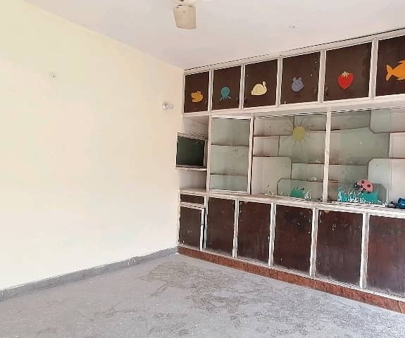 Book A House Of 2 Kanal In Faisal Town - Block A Lahore 1