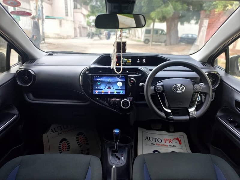 Toyota Aqua 2019 8