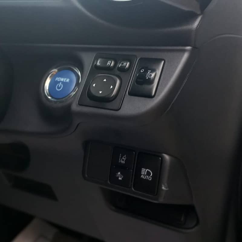 Toyota Aqua 2019 10
