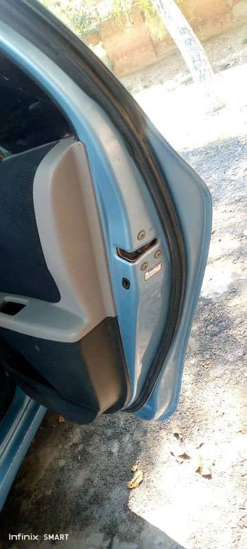 Toyota Vitz 2006/2012 5