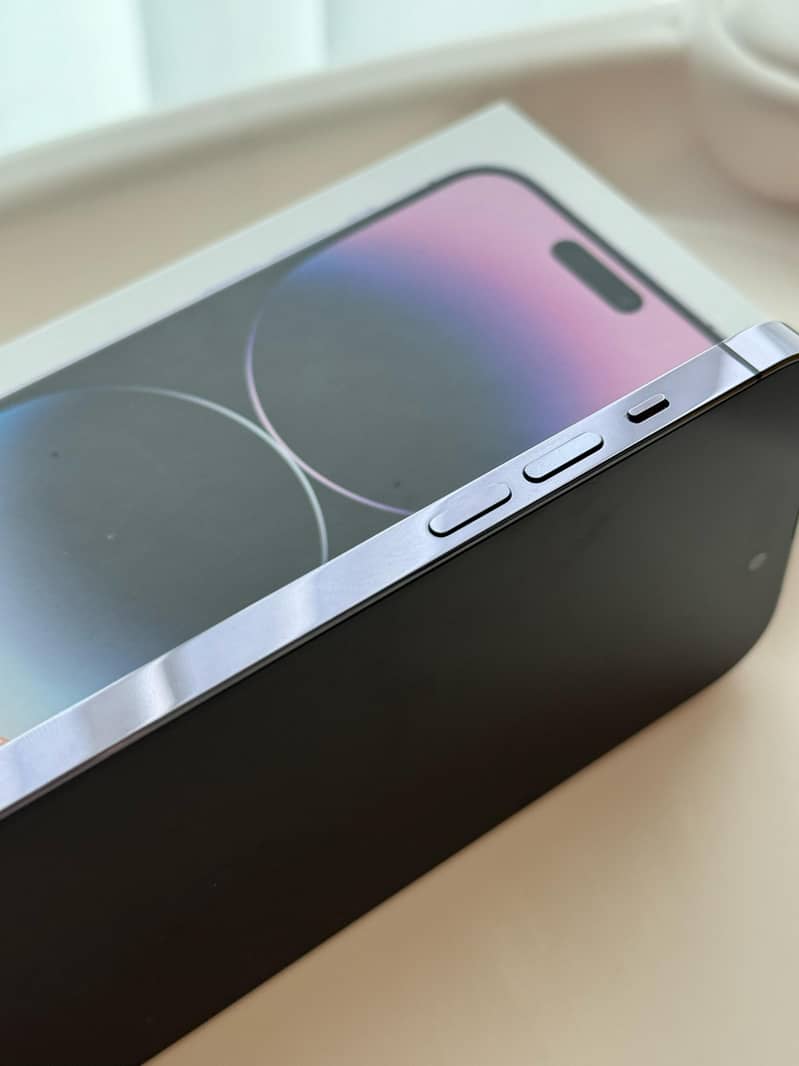 Apple iPhone 14 Pro 0