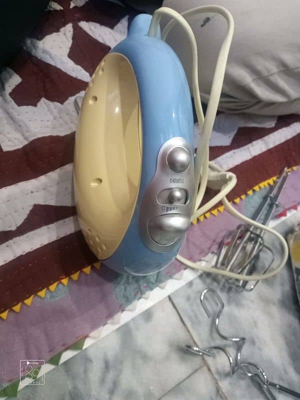 westpoint Hand Beeter Cake maker pizza dough maker blender 1