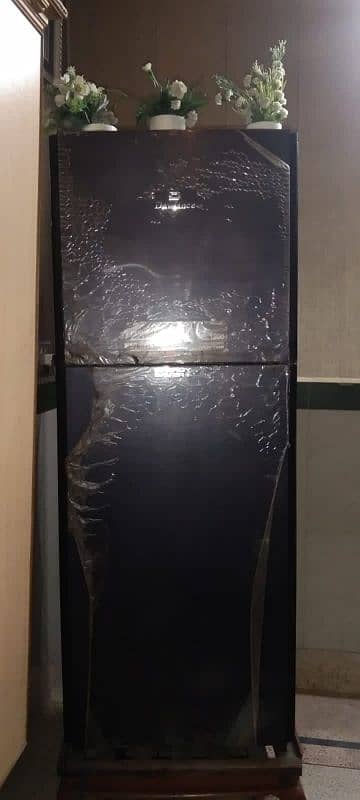 gree ac and Dawlance fridge 10bata 09 condition all ok 2