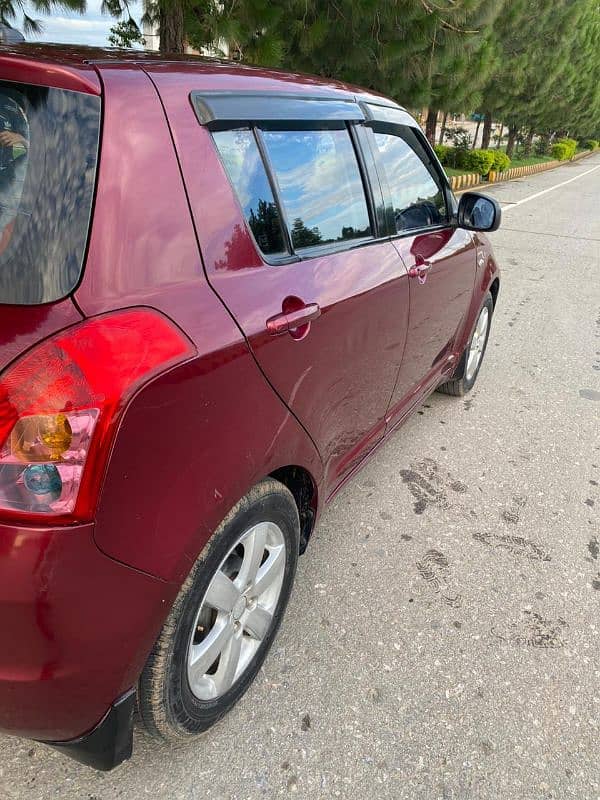 Suzuki Swift 2010 14
