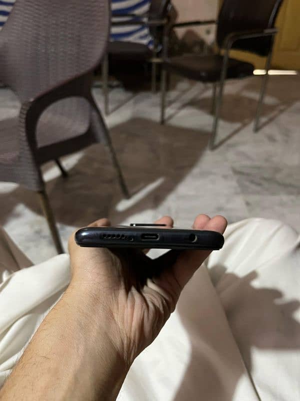 Poco X3 NFC 8GB RAM 128GB memory 4