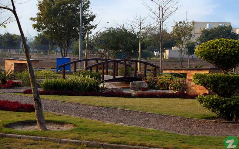 5 MARLA PLOT NEAREST TO MAIN CANAL ROAD OR PRIME LOCATION AVAILABLE FOR SALE IN NLC 4